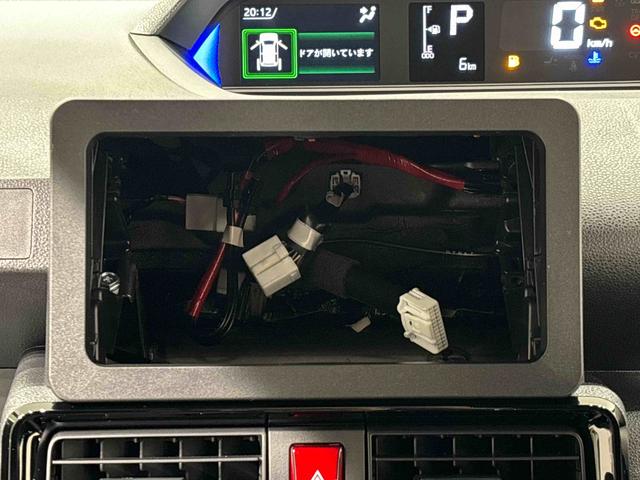 タント カスタムＲＳ　パノラマモニター対応カメラ　ＬＥＤオートライト　パワースライドドアウェルカムオープン機能　オート電動格納式ドアミラー　助手席ロングスライド　助手席イージークローザー　アルミホイール　キーフリーシステム（17枚目）
