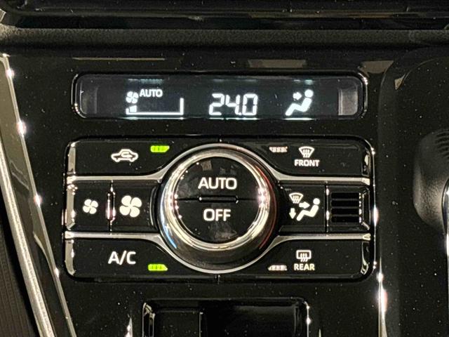 タント カスタムＲＳ　パノラマモニター対応カメラ　ＬＥＤオートライト　パワースライドドアウェルカムオープン機能　オート電動格納式ドアミラー　助手席ロングスライド　助手席イージークローザー　アルミホイール　キーフリーシステム（18枚目）
