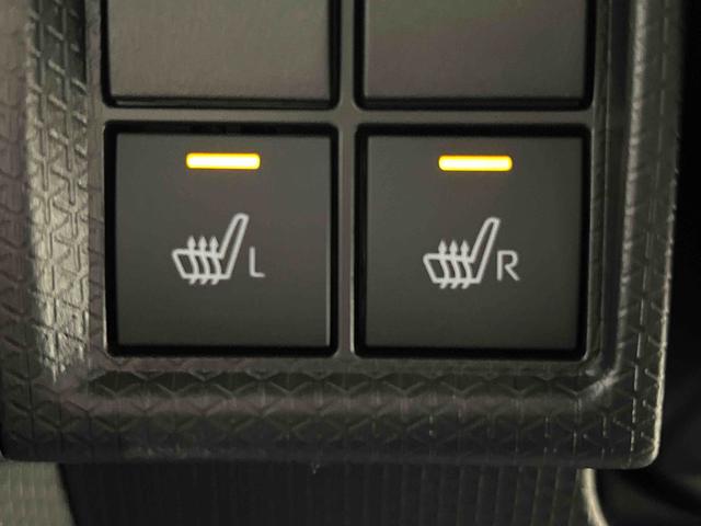 タント カスタムＲＳ　パノラマモニター対応カメラ　ＬＥＤオートライト　パワースライドドアウェルカムオープン機能　オート電動格納式ドアミラー　助手席ロングスライド　助手席イージークローザー　アルミホイール　キーフリーシステム（24枚目）