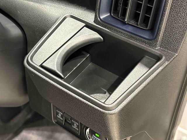 タント カスタムＲＳ　パノラマモニター対応カメラ　ＬＥＤオートライト　パワースライドドアウェルカムオープン機能　オート電動格納式ドアミラー　助手席ロングスライド　助手席イージークローザー　アルミホイール　キーフリーシステム（27枚目）