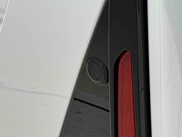 タント カスタムＲＳ　パノラマモニター対応カメラ　ＬＥＤオートライト　パワースライドドアウェルカムオープン機能　オート電動格納式ドアミラー　助手席ロングスライド　助手席イージークローザー　アルミホイール　キーフリーシステム（39枚目）