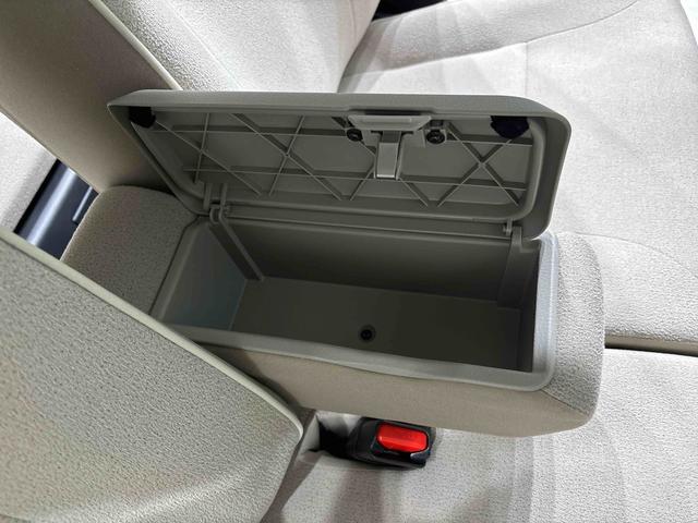 ムーヴキャンバス Ｘリミテッドメイクアップ　ＳＡＩＩＩ　ハロゲンライト　ＬＥＤフォグランプ　置き楽ボックス　オートライト　プッシュボタンスタート　セキュリティアラーム　パノラマモニター対応カメラ　両側パワースライドドア（30枚目）