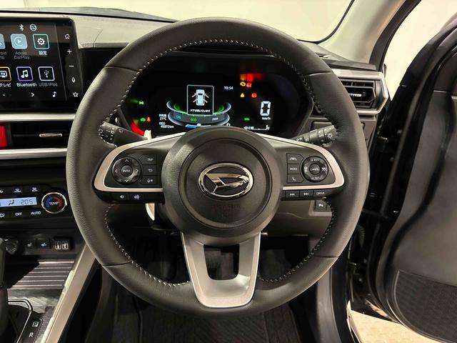 ロッキー プレミアムＧ　ＨＥＶ　ＬＥＤヘッドランプ・フォグランプ　全車速追従機能付アダプティブクルーズコントロール　レーンキープコントロール　ブラインドスポットモニター　１７インチアルミホイール　シートヒーター（15枚目）