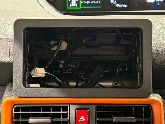 タント ファンクロスターボ　バックカメラ付き　両側パワースライドドア　ＬＥＤオートライト　パワースライドドアウェルカムオープン機能　電動格納式ドアミラー　助手席ロングスライド　助手席イージークローザー　　セキュリティアラーム　キーフリーシステム（15枚目）