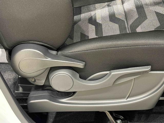 タント ファンクロスターボ　バックカメラ付き　両側パワースライドドア　ＬＥＤオートライト　パワースライドドアウェルカムオープン機能　電動格納式ドアミラー　助手席ロングスライド　助手席イージークローザー　　セキュリティアラーム　キーフリーシステム（28枚目）