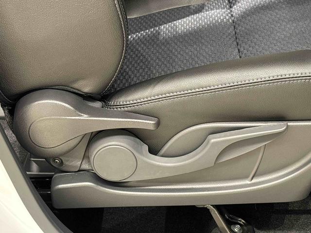 タント カスタムＲＳ　　電子パーキング　　ＬＥＤヘッドライト　ＬＥＤオートライト　パワースライドドアウェルカムオープン機能　電動パーキングブレーキ　運転席助手席シートヒーター　アルミホイール　キーフリーシステム　　オート電動格納式ドアミラー（28枚目）