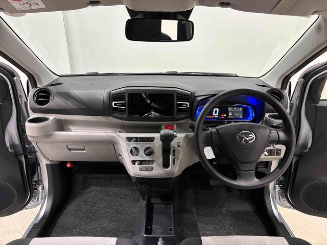 ミライース Ｘ　ＳＡＩＩＩ　バックモニター対応カメラ　ＬＥＤヘッドランプ　セキュリティアラーム　コーナーセンサー　１４インチフルホイールキャップ　キーレスエントリー　電動格納式ドアミラー　ショツピングフック　マニュアルエアコン（11枚目）