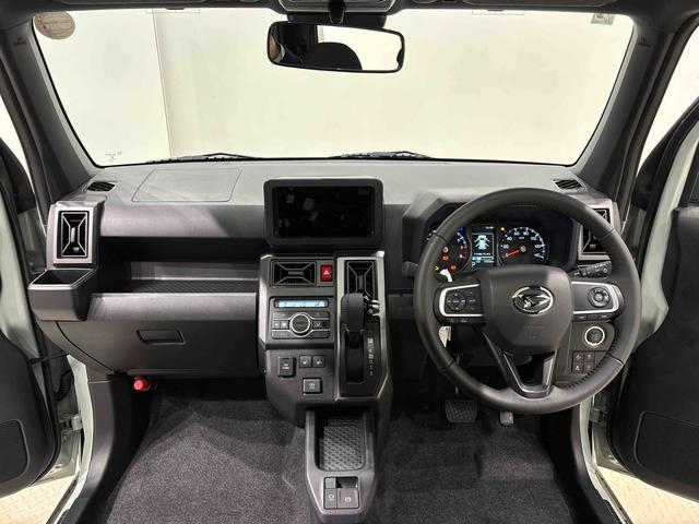 タフト Ｇ　クロムベンチャー　バックモニター対応カメラ　スカイフィールトップ　クロムパック　メッキパック　シルバーアンダーガーニッシュ　インテリアアクセント　ＬＥＤオートハイビーム＆フォグランプ　電動パーキングブレーキ　バックカメラ　アルミホイール（12枚目）