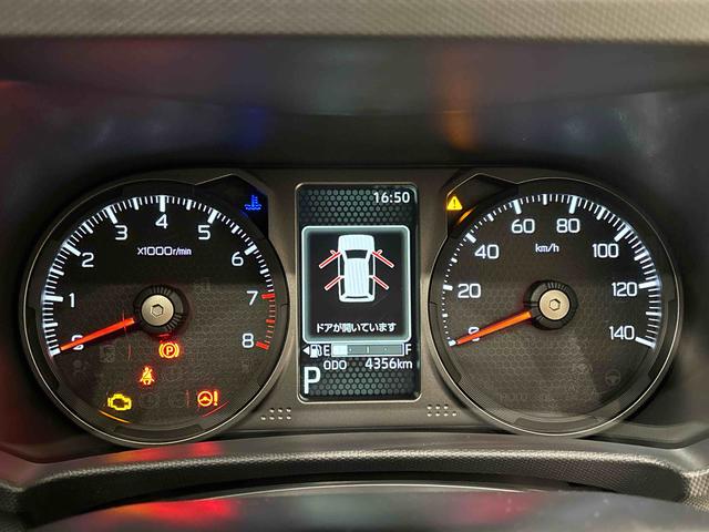 タフト Ｇ　クロムベンチャー　バックモニター対応カメラ　スカイフィールトップ　クロムパック　メッキパック　シルバーアンダーガーニッシュ　インテリアアクセント　ＬＥＤオートハイビーム＆フォグランプ　電動パーキングブレーキ　バックカメラ　アルミホイール（21枚目）