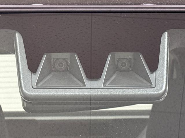 タフト Ｇ　クロムベンチャー　バックモニター対応カメラ　スカイフィールトップ　クロムパック　メッキパック　シルバーアンダーガーニッシュ　インテリアアクセント　ＬＥＤオートハイビーム＆フォグランプ　電動パーキングブレーキ　バックカメラ　アルミホイール（41枚目）