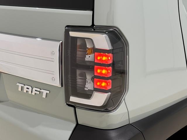 タフト Ｇ　クロムベンチャー　バックモニター対応カメラ　スカイフィールトップ　クロムパック　メッキパック　シルバーアンダーガーニッシュ　インテリアアクセント　ＬＥＤオートハイビーム＆フォグランプ　電動パーキングブレーキ　バックカメラ　アルミホイール（46枚目）