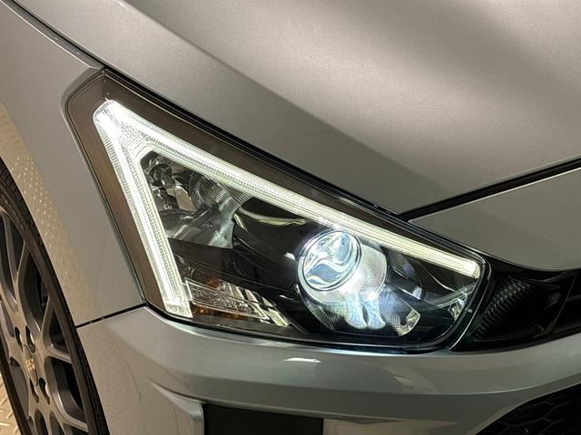 コペン ＧＲ　スポーツ　電動開閉式ルーフ　ＬＥＤヘッドランプ　ハロゲンフォグランプ　　１６インチタイヤ＆アルミホイール　プッシュボタンスタート　セキュリティアラーム　スタビライザー（フロント・リヤ）（44枚目）