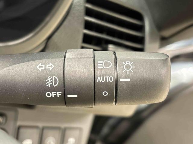 コペン セロ　社外ナビゲーション　ドライブレコーダー　バックカメラ　アクティブトップ　運転席・助手席シートヒーター　ＬＥＤヘッドランプ　本革巻ステアリングホイール　純正アルミホイール（切削デザイン）ステアリングスイッチ（32枚目）