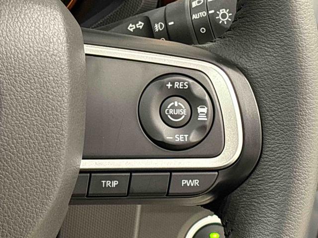 タフト Ｇターボ　スタイルパック（ブラック）パノラマモニター　全車速追従機能付ＡＣＣ　電動パーキングブレーキブレーキ　オートブレーキホールド機能　運転席・助手席シートヒーター　運転席シートリフター　チルトステアリング　オートライト　キーフリーシステム（17枚目）