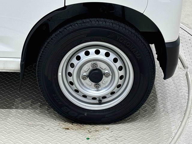ハイゼットカーゴ ＤＸ　４ＷＤ　ＡＴ　ＡＭ／ＦＭラジオチューナー　ハロゲンヘッドランプ　トップシェイドガラス　コーナーセンサー　オーバーヘッドシェルフ　フロントドアパワーウインドウ　キーレスエントリー　ＡＭ／ＦＭラジオ　テンパータイヤ　スチールホイール（44枚目）