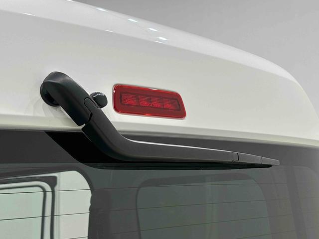 ハイゼットカーゴ DX 4WD AM・FMラジオ マニュアルエアコン ハロゲンヘッドランプ キーレスエントリー オーバーヘッドシェルフ 荷室ランプ AM・FMラジオ テンパータイヤ スチールホイール マニュアルエアコン(33枚目)