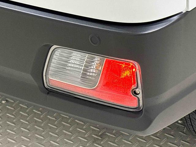 ハイゼットカーゴ DX 4WD AM・FMラジオ マニュアルエアコン ハロゲンヘッドランプ キーレスエントリー オーバーヘッドシェルフ 荷室ランプ AM・FMラジオ テンパータイヤ スチールホイール マニュアルエアコン(43枚目)