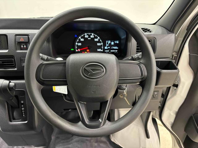 ハイゼットカーゴ DX 4WD AM・FMラジオ マニュアルエアコン ハロゲンヘッドランプ キーレスエントリー オーバーヘッドシェルフ 荷室ランプ AM・FMラジオ テンパータイヤ スチールホイール マニュアルエアコン(11枚目)