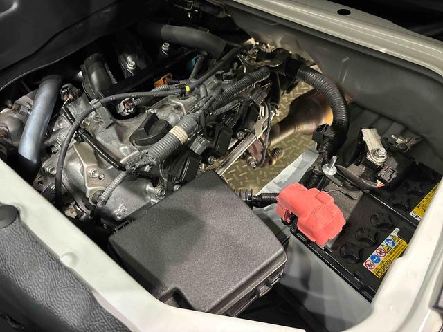 ハイゼットカーゴ DX 4WD AM・FMラジオ マニュアルエアコン ハロゲンヘッドランプ キーレスエントリー オーバーヘッドシェルフ 荷室ランプ AM・FMラジオ テンパータイヤ スチールホイール マニュアルエアコン(41枚目)