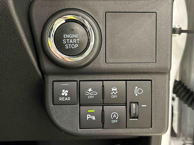 ハイゼットカーゴ クルーズ　４ＷＤ　キーフリーシステム　スペアタイヤ　トップシェイドガラス　１２インチフルホイールキャップ　コーナーセンサー　マニュアルエアコン　プッシュボタンスタート　運転席・助手席パワーウィンドウ　セキュリティーアラーム　サイドアンダードアミラー（15枚目）