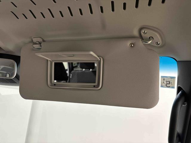 ハイゼットカーゴ クルーズ　４ＷＤ　キーフリーシステム　スペアタイヤ　トップシェイドガラス　１２インチフルホイールキャップ　コーナーセンサー　マニュアルエアコン　プッシュボタンスタート　運転席・助手席パワーウィンドウ　セキュリティーアラーム　サイドアンダードアミラー（26枚目）