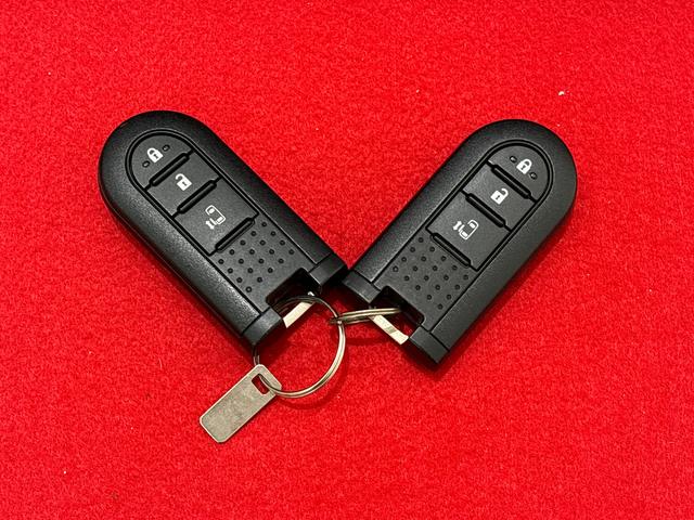 タンク Ｘ　Ｓ　２ＷＤ　ＣＶＴ車　助手席側電動スライドドア　マルチリフレクターハロゲンヘッドライト　ＬＥＤフォグランプ　キーフリーシステム　キーフリーシステム連動式電動格納ドアミラー　マニュアルエアコン（51枚目）