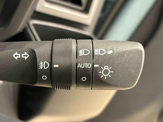 タフト G クロムベンチャー 純正ナビ バックモニター ドラレコ スカイフィールトップ クロムパック メッキパック シルバーアンダーガーニッシュ インテリアアクセント LEDオートライト&フォグランプ 電動パーキングブレーキ バックカメラ アルミホイール(25枚目)