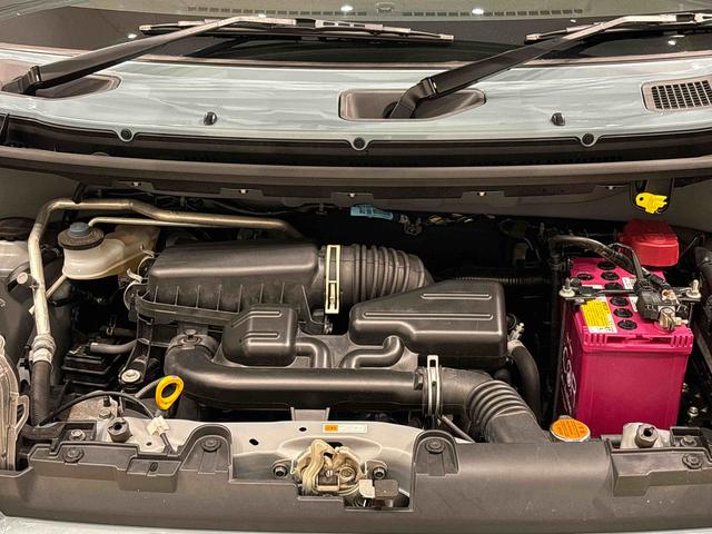 タフト G クロムベンチャー 純正ナビ バックモニター ドラレコ スカイフィールトップ クロムパック メッキパック シルバーアンダーガーニッシュ インテリアアクセント LEDオートライト&フォグランプ 電動パーキングブレーキ バックカメラ アルミホイール(43枚目)