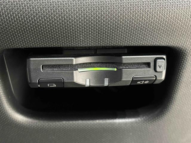 ムーヴ カスタム　ＲＳ　７インチフルセグナビ　バックカメラ　ターボ車　ＥＴＣ　ＨＩＤヘッドライト　オートライト　純正ワイドバイザー　純正カーペットマット　プッシュボタンスタート　アイドリングストップ　オートエアコン　セキュリティアラーム　１５インチアルミホイール（8枚目）