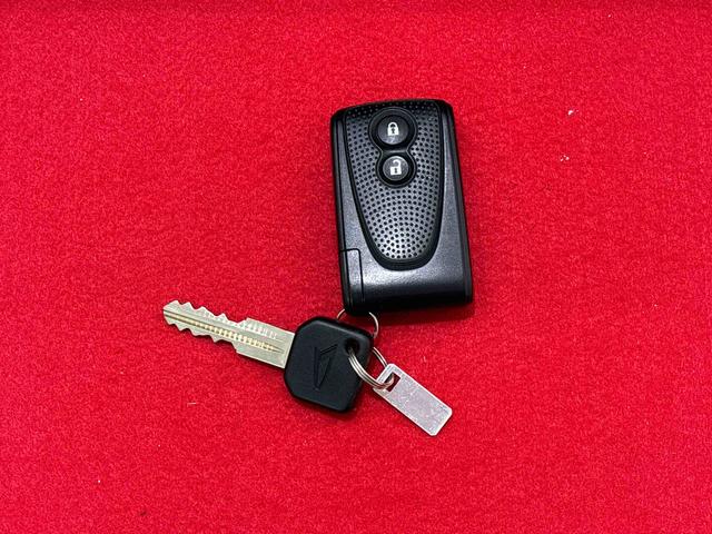 ムーヴ カスタム　ＲＳ　７インチフルセグナビ　バックカメラ　ターボ車　ＥＴＣ　ＨＩＤヘッドライト　オートライト　純正ワイドバイザー　純正カーペットマット　プッシュボタンスタート　アイドリングストップ　オートエアコン　セキュリティアラーム　１５インチアルミホイール（45枚目）