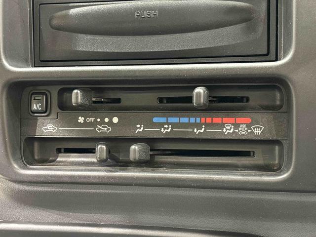 ハイゼットトラック EXT ハロゲンヘッドランプ  AM・FMラジオ マニュアルエアコン ガードフレーム スペアタイヤ(14枚目)