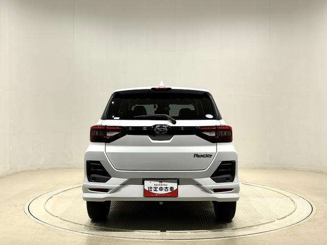 ロッキー プレミアム　ナビ　ＥＴＣ　ドラレコ　バックカメラ　ＬＥＤヘッドランプ・フォグランプ　全車速追従機能付アダプティブクルーズコントロール　レーンキープコントロール　ブラインドスポットモニター　１７インチアルミホイール　シートヒーター　パノラマモニター（13枚目）