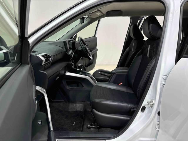 ロッキー プレミアム　ナビ　ＥＴＣ　ドラレコ　バックカメラ　ＬＥＤヘッドランプ・フォグランプ　全車速追従機能付アダプティブクルーズコントロール　レーンキープコントロール　ブラインドスポットモニター　１７インチアルミホイール　シートヒーター　パノラマモニター（35枚目）