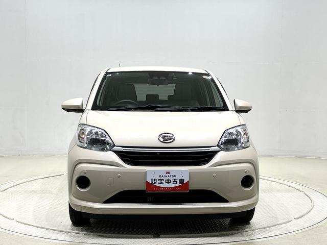 ブーン X Lパッケージ SAIII カーナビ ドライブレコーダー パノラマモニター対応カメラ オートエアコン プッシュボタンスタート オートライト シートアンダートレイ 純正フルホイールキャップ キーフリーシステム アイドリングストップ機能(9枚目)