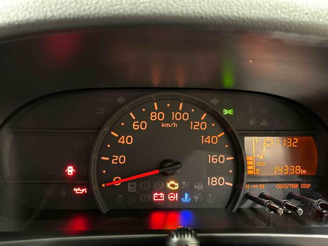 ブーン X Lパッケージ SAIII カーナビ ドライブレコーダー パノラマモニター対応カメラ オートエアコン プッシュボタンスタート オートライト シートアンダートレイ 純正フルホイールキャップ キーフリーシステム アイドリングストップ機能(17枚目)