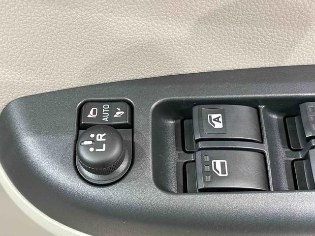 ブーン X Lパッケージ SAIII カーナビ ドライブレコーダー パノラマモニター対応カメラ オートエアコン プッシュボタンスタート オートライト シートアンダートレイ 純正フルホイールキャップ キーフリーシステム アイドリングストップ機能(22枚目)