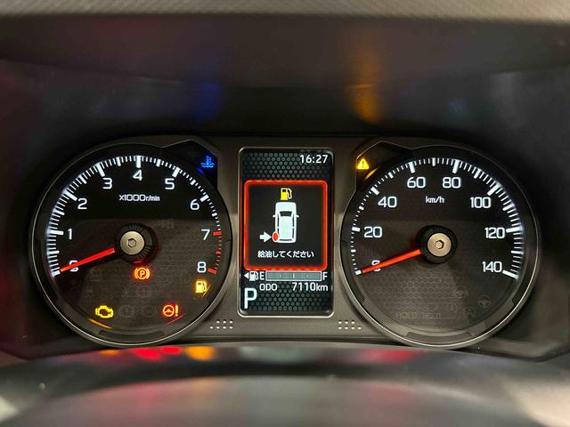 タフト Ｇターボ　ダーククロムベンチャー　運転席助手席シートヒーター　バックモニター　電動パーキングブレーキ　プッシュボタンスタート　オートライト　サイドエアバッグ　ＬＥＤヘッドライト・フォグランプ　キーフリーシステム　純正アルミホイール　セキュリティーアラーム（21枚目）