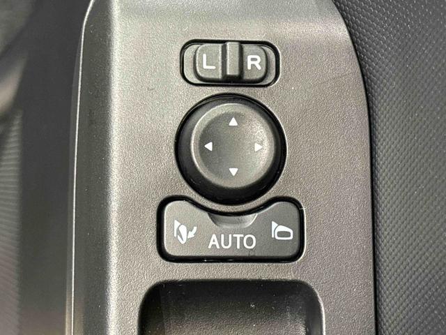 タフト Ｇターボ　ダーククロムベンチャー　運転席助手席シートヒーター　バックモニター　電動パーキングブレーキ　プッシュボタンスタート　オートライト　サイドエアバッグ　ＬＥＤヘッドライト・フォグランプ　キーフリーシステム　純正アルミホイール　セキュリティーアラーム（25枚目）