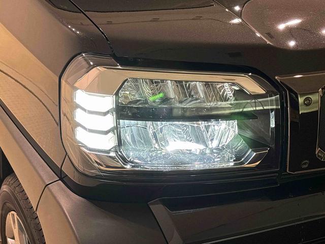 タフト Ｇターボ　ダーククロムベンチャー　運転席助手席シートヒーター　バックモニター　電動パーキングブレーキ　プッシュボタンスタート　オートライト　サイドエアバッグ　ＬＥＤヘッドライト・フォグランプ　キーフリーシステム　純正アルミホイール　セキュリティーアラーム（44枚目）