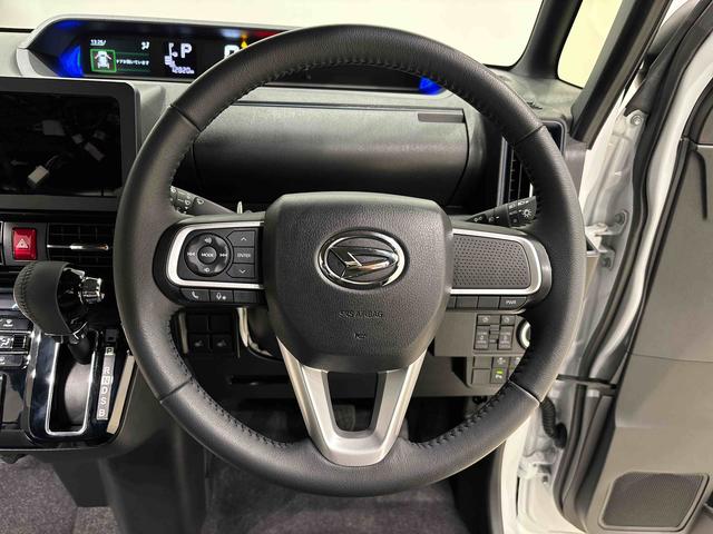 タント カスタムＲＳ　両側電動スライドドア　電動パーキングブレーキ　ＬＥＤオートライト　パワースライドドアウェルカムオープン機能　電動パーキングブレーキ　運転席助手席シートヒーター　アルミホイール　キーフリーシステム　　オート電動格納式ドアミラー（12枚目）