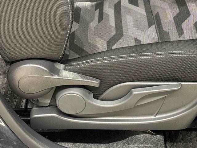 タフト Ｇターボ　ダーククロムベンチャー　バックモニター　キーフリー　電動パーキングブレーキ　運転席・助手席シートヒーター　ＬＥＤヘッドライト・フォグランプ　オートライト　サイドエアバッグ　純正アルミホイール　オートエアコン　セキュリティーアラーム（28枚目）