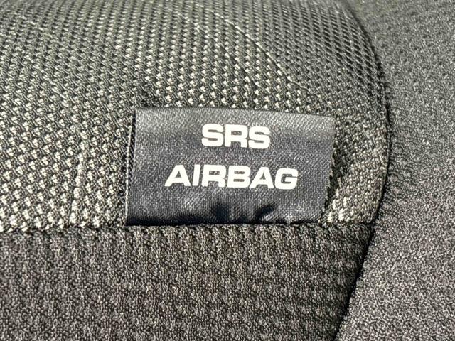 タフト Ｇターボ　ダーククロムベンチャー　バックモニター　キーフリー　電動パーキングブレーキ　運転席・助手席シートヒーター　ＬＥＤヘッドライト・フォグランプ　オートライト　サイドエアバッグ　純正アルミホイール　オートエアコン　セキュリティーアラーム（29枚目）