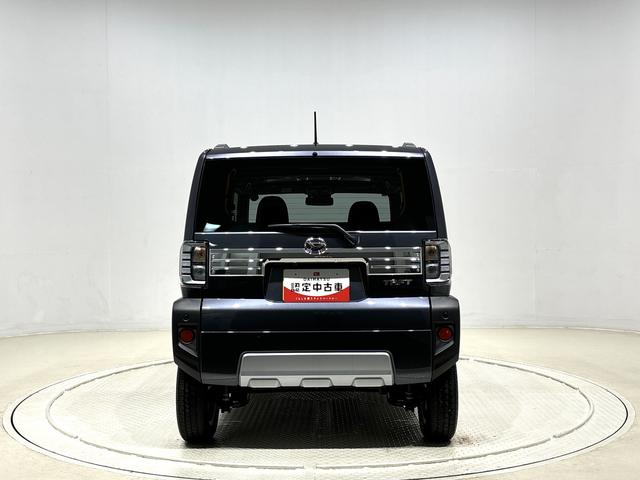 タフト Ｇターボ　クロムベンチャー　運転席・助手席シートヒーター　純正ナビ装着用アップグレードパック　ＡＣＣ　電動パーキングブレーキブレーキ　オートブレーキホールド機能　運転席シートリフター　チルトステアリング　本革巻ステアリングホイール　リバース連動リヤワイパー（9枚目）