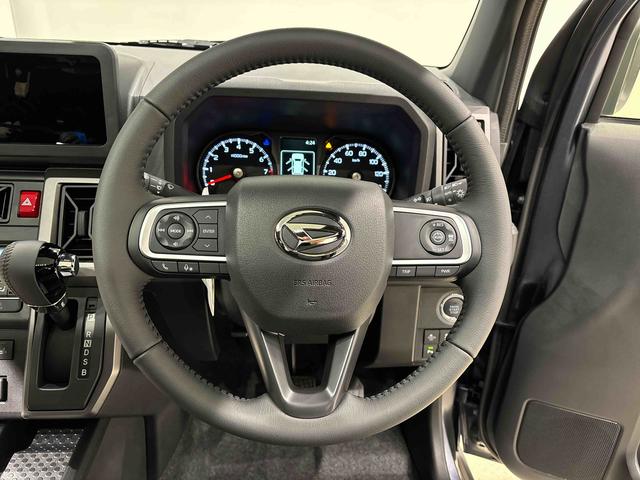 タフト Ｇターボ　クロムベンチャー　運転席・助手席シートヒーター　純正ナビ装着用アップグレードパック　ＡＣＣ　電動パーキングブレーキブレーキ　オートブレーキホールド機能　運転席シートリフター　チルトステアリング　本革巻ステアリングホイール　リバース連動リヤワイパー（13枚目）