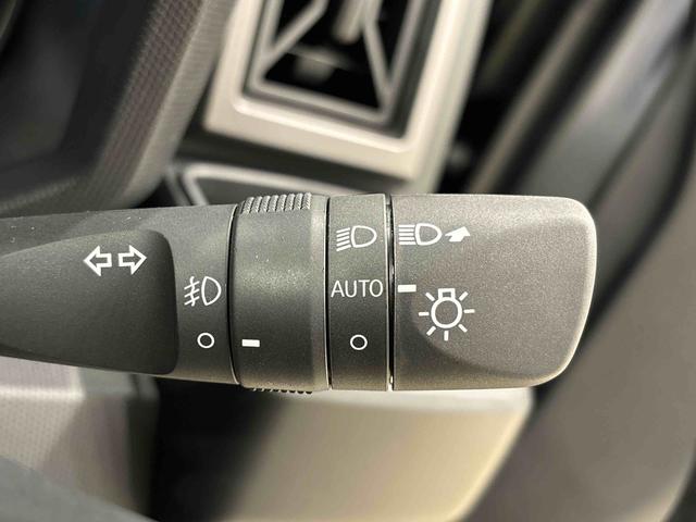 タフト Ｇターボ　クロムベンチャー　運転席・助手席シートヒーター　純正ナビ装着用アップグレードパック　ＡＣＣ　電動パーキングブレーキブレーキ　オートブレーキホールド機能　運転席シートリフター　チルトステアリング　本革巻ステアリングホイール　リバース連動リヤワイパー（24枚目）