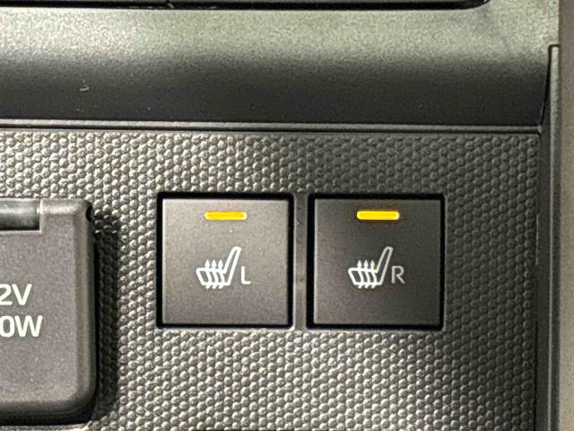 タフト Ｇターボ　ダーククロムベンチャー　シートヒーター　スカイフィールトップ　クロムパック　メッキパック　インテリアアクセント　ＬＥＤオートハイビーム＆フォグランプ　電動パーキングブレーキ　バックカメラ　アルミホイール（18枚目）