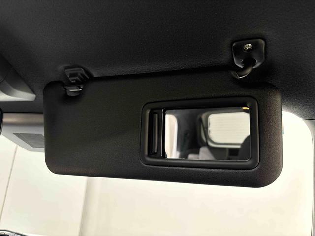 タフト Ｇターボ　ダーククロムベンチャー　シートヒーター　スカイフィールトップ　クロムパック　メッキパック　インテリアアクセント　ＬＥＤオートハイビーム＆フォグランプ　電動パーキングブレーキ　バックカメラ　アルミホイール（27枚目）