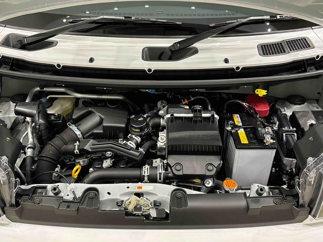 タフト Ｇターボ　ダーククロムベンチャー　シートヒーター　スカイフィールトップ　クロムパック　メッキパック　インテリアアクセント　ＬＥＤオートハイビーム＆フォグランプ　電動パーキングブレーキ　バックカメラ　アルミホイール（42枚目）