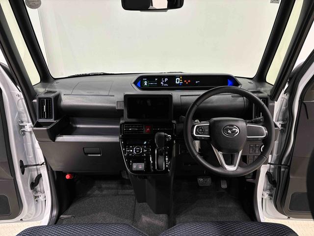 タント カスタムＲＳ　ターボ　運転席・助手席シートヒーター　純正ナビ装着用アップグレードパック　両側電動スライドドア　格納式リヤドアサンシェード　本革巻ステアリングホイール　運転席シートリフター　チルトステアリング　オートライト　キーフリーシステム（11枚目）