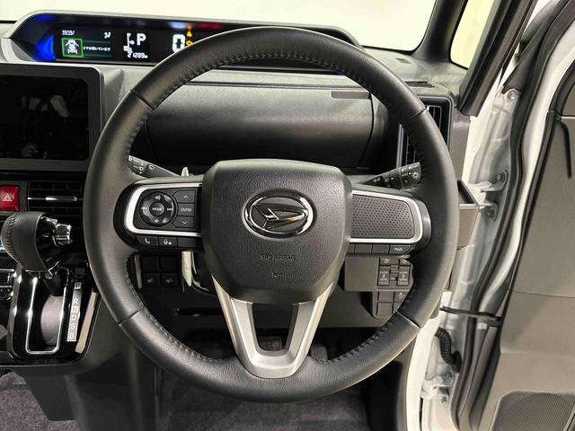 タント カスタムＲＳ　ターボ　運転席・助手席シートヒーター　純正ナビ装着用アップグレードパック　両側電動スライドドア　格納式リヤドアサンシェード　本革巻ステアリングホイール　運転席シートリフター　チルトステアリング　オートライト　キーフリーシステム（12枚目）